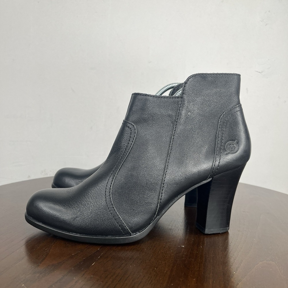 Born Claire Boots Women's 7.5M Black Leather Block Heel Ankle Booties Zip
